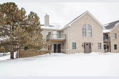 930  Oconomowoc Pkwy, Oconomowoc, WI 53066 - Photo 47