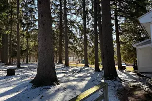 514 Sharpes Dr, Elkhart Lake, WI 53020 - Photo 3