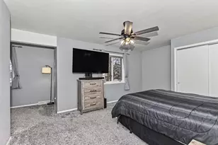 1511 Camden Ct, Waukesha, WI 53186 - Photo 17