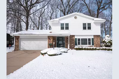 5872  Riverside Dr, Greendale, WI 53129 - Photo 1