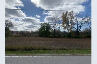 3431 E Fitzsimmons Rd, Oak Creek, WI 53154 - Photo 3