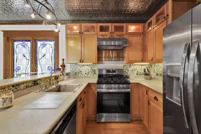 162  Wilson Ave, West Bend, WI 53090 - Photo 5