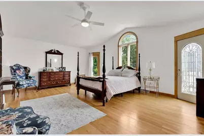 162  Wilson Ave, West Bend, WI 53090 - Photo 11