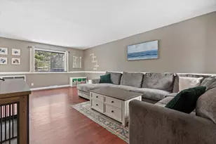 5835 Cambridge Cir, Racine, WI 53406 - Photo 9