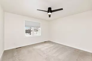 1902 Brooklyn Pl, Holmen, WI 54636 - Photo 15