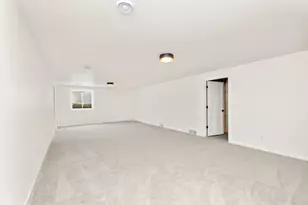 1902 Brooklyn Pl, Holmen, WI 54636 - Photo 29