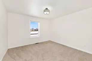 1902 Brooklyn Pl, Holmen, WI 54636 - Photo 21