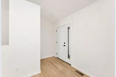 1902  Brooklyn Pl, Holmen, WI 54636 - Photo 5