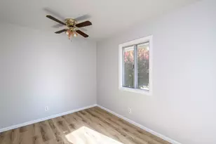 1891 Parknoll Ln, Port Washington, WI 53074 - Photo 11