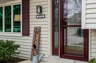 2713 Lancaster Dr, Waukesha, WI 53188 - Photo 3