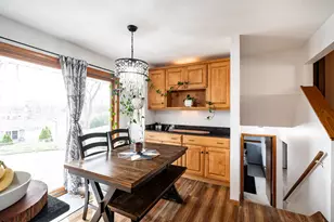 2713 Lancaster Dr, Waukesha, WI 53188 - Photo 9