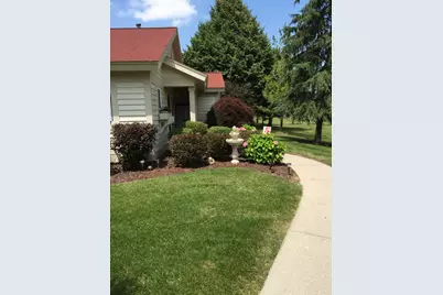 1755  Cottage Dr #7-16, Lake Geneva, WI 53147 - Photo 1