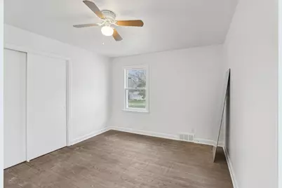 1939  Jackson St, Beloit, WI 53511 - Photo 31