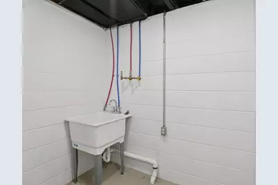 1939  Jackson St, Beloit, WI 53511 - Photo 33