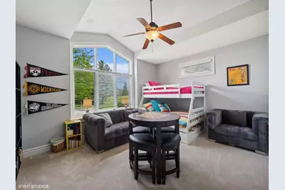 572  Trevino Dr, Geneva, WI 53147 - Photo 21