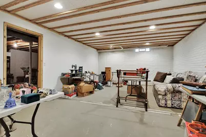 6423  Nature Dr, Racine, WI 53402 - Photo 21