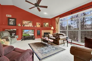 6423 Nature Dr, Racine, WI 53402 - Photo 7