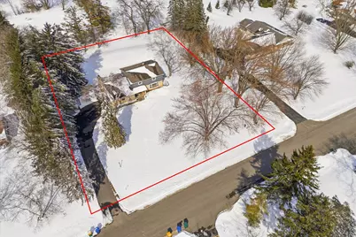 10726  Crestview Dr, Cedarburg, WI 53012 - Photo 41