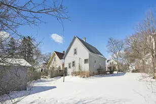 4708 N 36th St, Milwaukee, WI 53209 - Photo 33