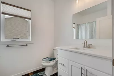 733  Crockett Dr, Holmen, WI 54636 - Photo 15