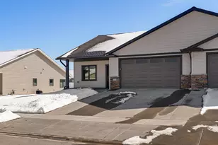 733 Crockett Dr, Holmen, WI 54636 - Photo 21