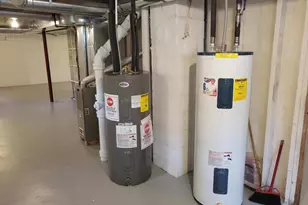 218 Island Ave, Racine, WI 53405 - Photo 17