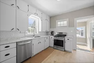 410 E Geneva St, Delavan, WI 53115 - Photo 23