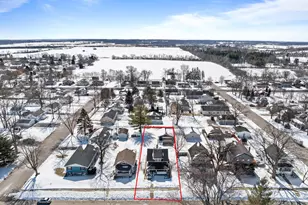 410 E Geneva St, Delavan, WI 53115 - Photo 57