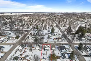 410 E Geneva St, Delavan, WI 53115 - Photo 67