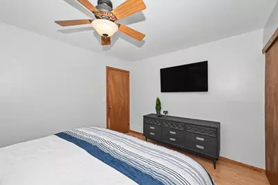 2915  Thornapple Ct, Racine, WI 53402 - Photo 21