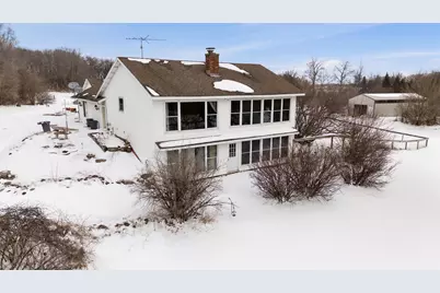 W8320  Springwood Ln, Darien, WI 53115 - Photo 9