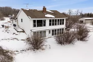 W8320 Springwood Ln, Darien, WI 53115 - Photo 9