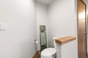 W360N7572 Thomas Dr, Oconomowoc, WI 53066 - Photo 39