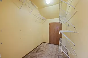 5070 S 69th St, Greenfield, WI 53220 - Photo 19