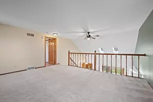 5070 S 69th St, Greenfield, WI 53220 - Photo 15