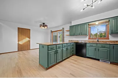 5070 S 69th St, Greenfield, WI 53220 - Photo 7