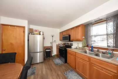 N88W16270  Park Blvd, Menomonee Falls, WI 53051 - Photo 11