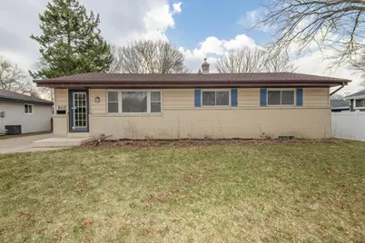 2113  Garven Ct, Waukesha, WI 53188 - Photo 39