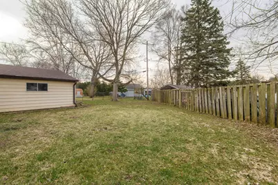 2113  Garven Ct, Waukesha, WI 53188 - Photo 35