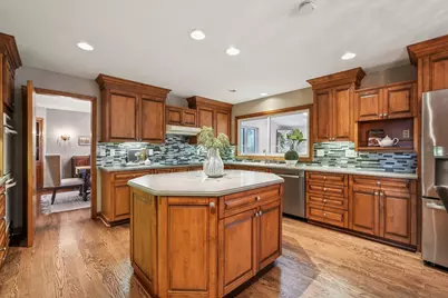 503  Westminster Dr, Waukesha, WI 53186 - Photo 25