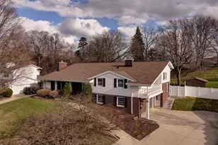 503 Westminster Dr, Waukesha, WI 53186 - Photo 65