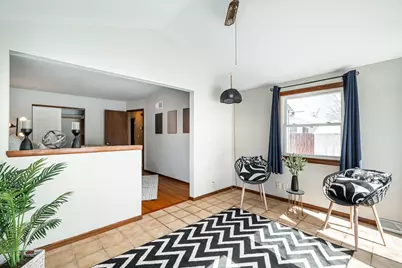 2143  Macarthur Rd, Waukesha, WI 53188 - Photo 7