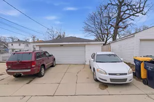 2033 S 77th St, West Allis, WI 53219 - Photo 5