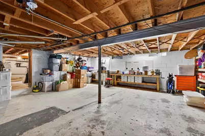 11825 W Rainbow Ave, West Allis, WI 53214 - Photo 25