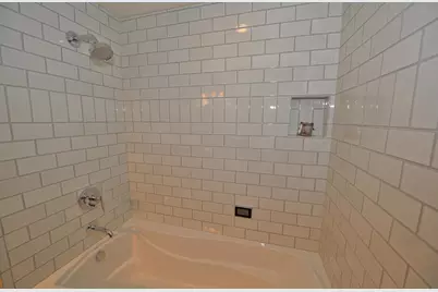 4224 N Circle Dr, Racine, WI 53405 - Photo 27