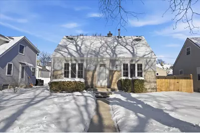 7026 W Dreyer Pl, West Allis, WI 53219 - Photo 1