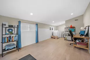 837 S 121st St, West Allis, WI 53214 - Photo 21