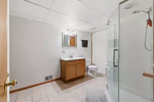 N53W14023 Invery Dr, Menomonee Falls, WI 53051 - Photo 27