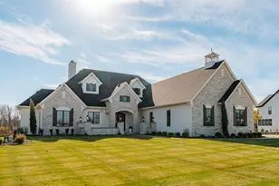 20285 Newport Ln, Brookfield, WI 53045 - Photo 3