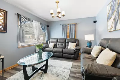 3668 S 16th St, Milwaukee, WI 53221 - Photo 3